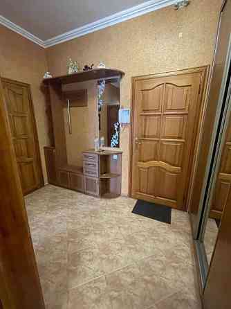 Оренда Квартира 1-кімнатна, 12/16 поверх на ул. Княжий Затон Kiev