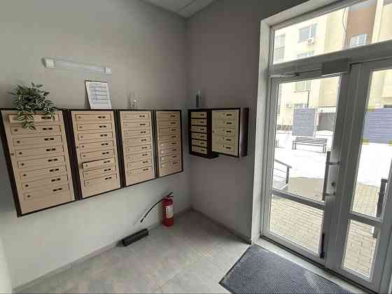 Продаж Квартира 1-кімнатна, 4/4 поверх на Михайла Дерегуса вул., д. 44 Kiev