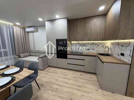 Продаж Квартира 1-кімнатна, 6/25 поверх на вул. Олександра Олеся Киев