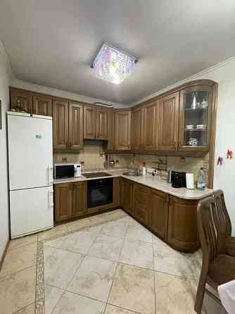 Оренда Квартира 2-кімнатна, 8/16 поверх на ул. Олеся Гончара Kiev