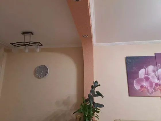 Продаж Квартира 4-кімнатна, 2/5 поверх на Вулиця Героїв Рятувальників - (Волкова) Кропивницкий