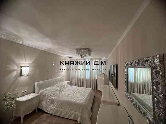 Продам 2-кім. квартиру у монолітно-каркасному будинку біля метро Академмістечко. Код:21145961 Київ