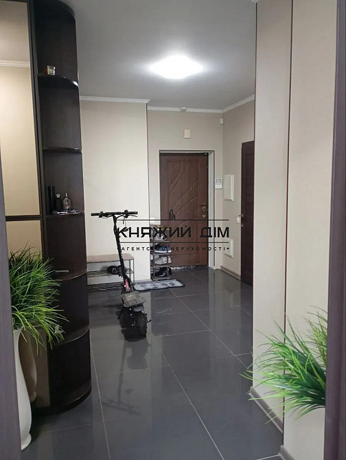 Продаж 2-х кцмнатної в ЖК Статус Град ,м.Осокорки 3 хвилини Київ - фото 3