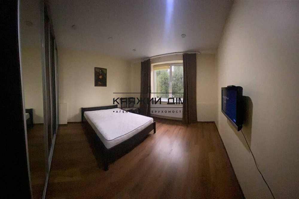 Оренда Квартира 2-кімнатна, 1/5 поверх на Счастливая ул.  - изображение 2