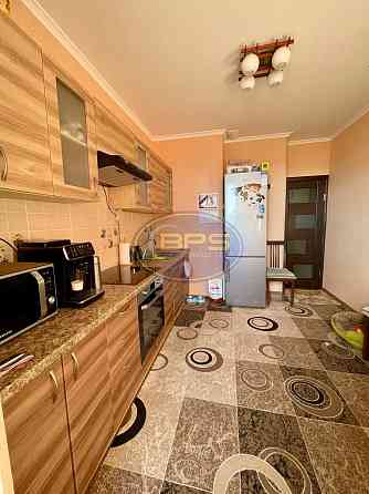 Продаж 2к Квартира 46.7 кв.м Шкільна вул. 