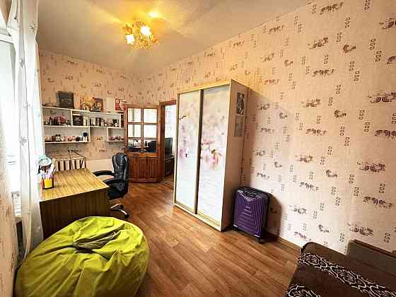 Продаж Квартира 2-кімнатна, 1/2 поверх на Вологодская ул., 124 Dnipro