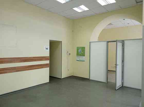 Оренда торгове приміщення на Дерибасовская ул., 9 поверх - 1/4 Одеса