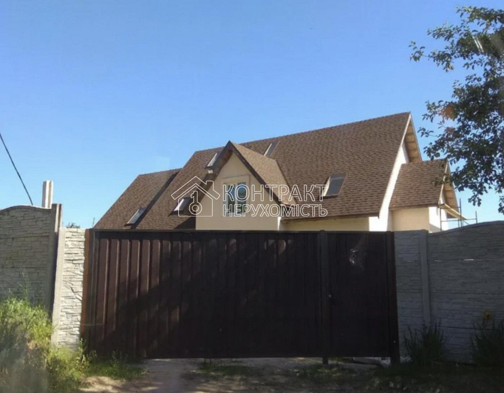 Продаж Будинок 6-кімнатний на вул. 8 Березня Мерефа - фото 1