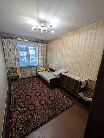 Оренда Квартира 2-кімнатна, 4/9 поверх на проспект Соборності, 11 Kiev