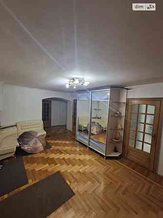 Оренда Квартира 4-кімнатна, 1/10 поверх на Шевченка Вінниця