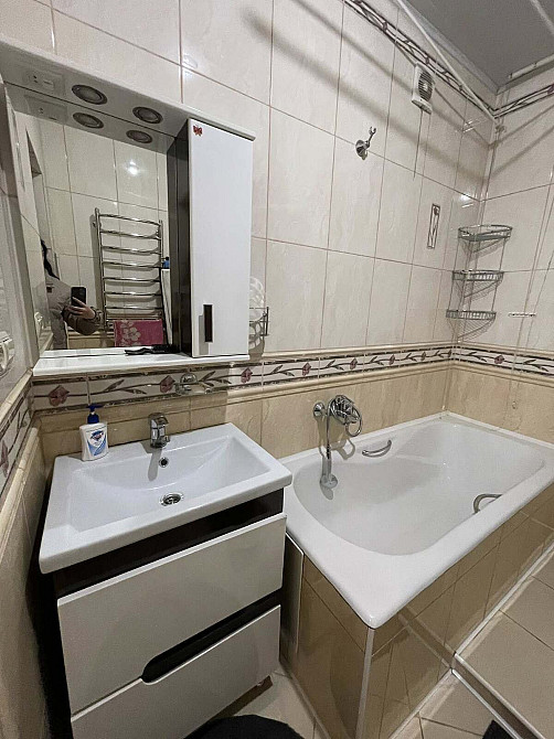 Оренда Квартира 3-кімнатна на вул. Шопена Ивано-Франковск - изображение 9