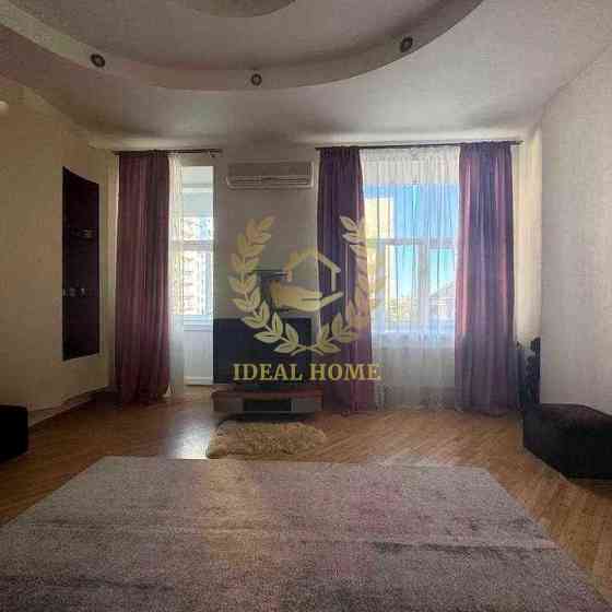 Продається 2-кімнатна квартира в центрі Києва Киев