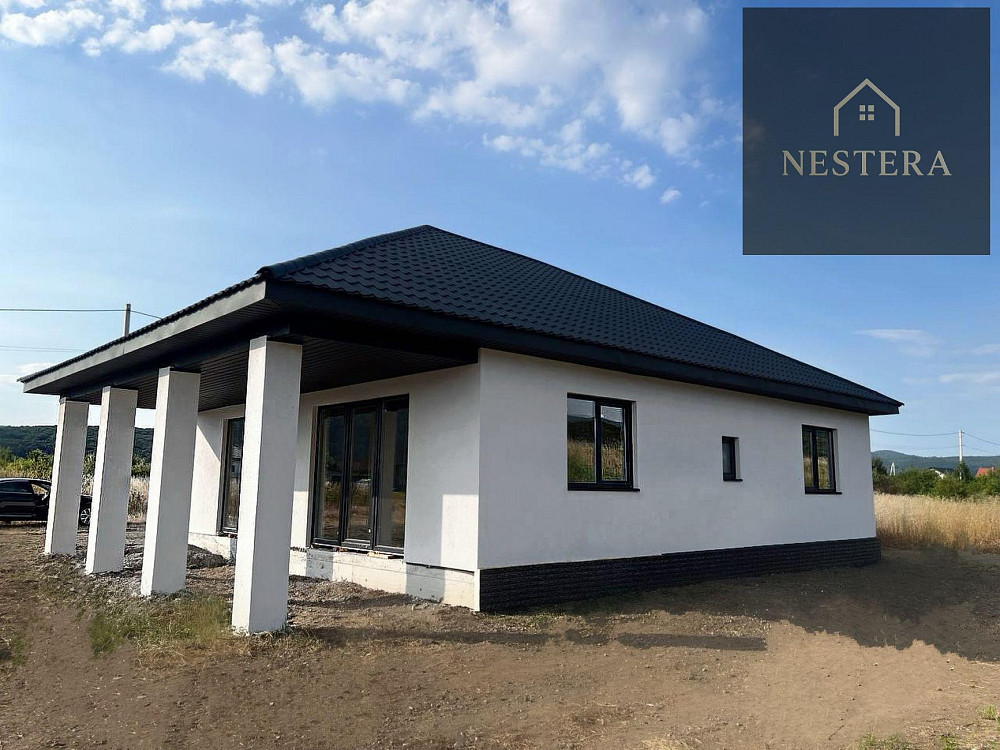 Продаж Будинок 4-кімнатний на вул. Центральна Невицьке - фото 1