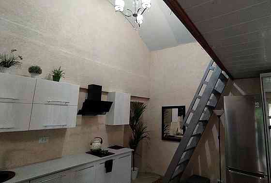 Продаж Квартира 1-кімнатна, 1/1 поверх на Промышленная ул. Одеса