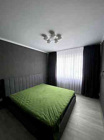 Продаж Квартира 3-кімнатна, 9/12 поверх на Дарницький вул., д. 7 Київ