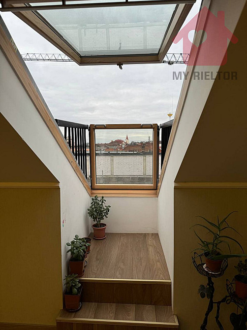 Продаж двоярусної квартири по вул.Волошина Ужгород - фото 14