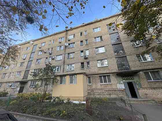Продаж Квартира 1-кімнатна, 4/5 поверх на Академіка Корольова, 10В Київ