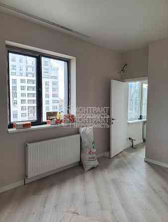 Продаж Квартира 3-кімнатна, 10/17 поверх на вул. Коломенська Харків