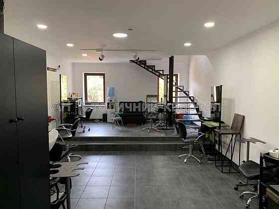 Оренда Будинок 2-кімнатний на Миколи Міхновського бул., 30/1Б Kiev