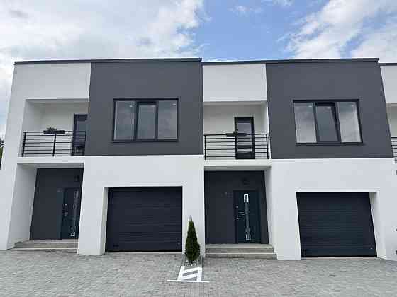 Продаж Будинок на вул. Миру 