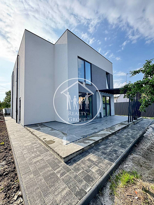 Продаж 2-поверховий Будинок з ділянкою 5.2 сот 185 кв.м  на Арктична Briukhovychi (Peremyshlianskyi raion) - photo 4