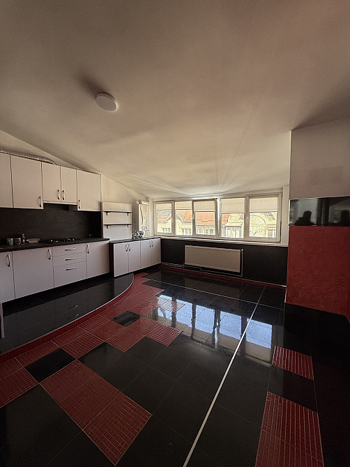 Продається простора 1-кімнатна квартира — 76 м #178; | на вул. Квітки Цісик Тернопіль - фото 6