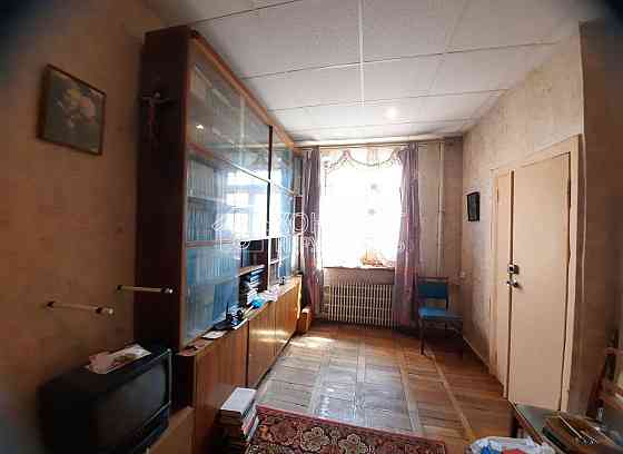 Продаж Квартира 3-кімнатна, 4/5 поверх на вул. Куликівський узвіз Харків