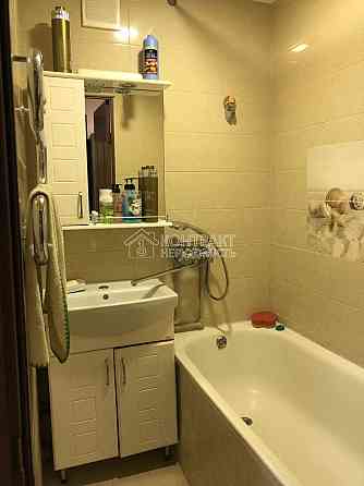 Продаж Квартира 3-кімнатна, 8/12 поверх на вул. Барабашова Kharkiv