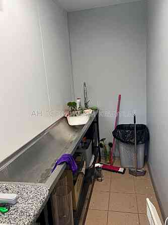 Оренда торгове приміщення на Берестейский пр-т, 12 приміщень - 1, поверх - 1/5 Київ