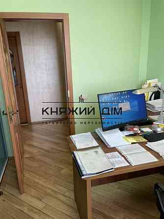 Оренда офісне приміщення на вул. Щорса ул./Євгена Коновальця поверх - 3/25 Киев