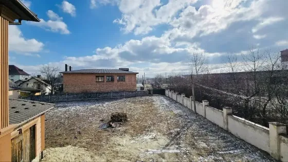 Продаж 2-поверховий Будинок з ділянкою 18 сот 285 кв.м 5 кімн. на Юності Микитинці (м Івано-Франківськ район)