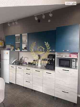 Продаж Квартира 3-кімнатна на Воздвиженская ул., 22 Київ