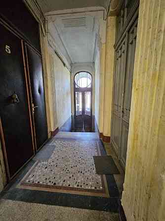 Продаж Квартира 5-кімнатна, 2/3 поверх на Мазепи Гетьмана вул., 83 Івано-Франківськ