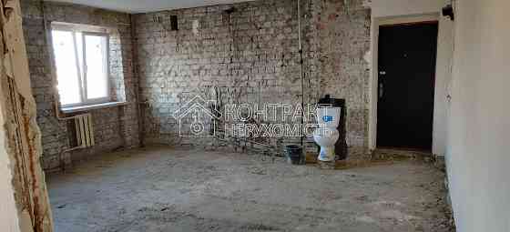 Продаж Квартира 3-кімнатна, 4/5 поверх на вул. Познанська Kharkiv