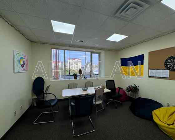 Оренда офісне приміщення на Шовковична вул., 42/44 приміщень - 8, поверх - 10/14 Київ
