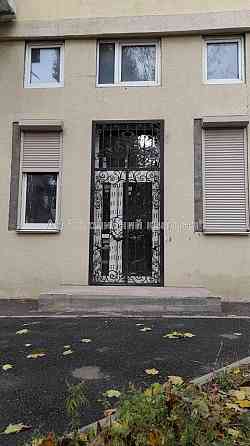 Оренда Будинок 2-кімнатний на Гарматна вул., 37А Kiev