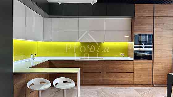 Продаж Квартира 91 м2 ЖК River Stone Рівер Молл Парко-місце Комора Київ