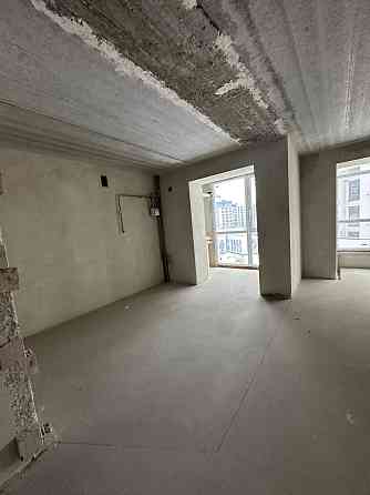 Продаж Квартира 4-кімнатна, 5/10 поверх на Мазепи Гетьмана вул., 164 Ивано-Франковск