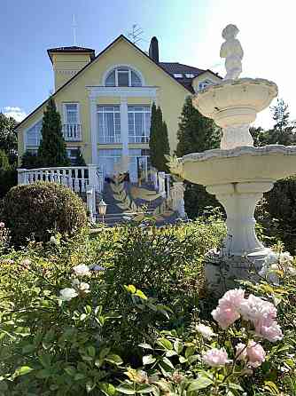 Оренда Будинок 7-кімнатний на Лесная ул., 48 