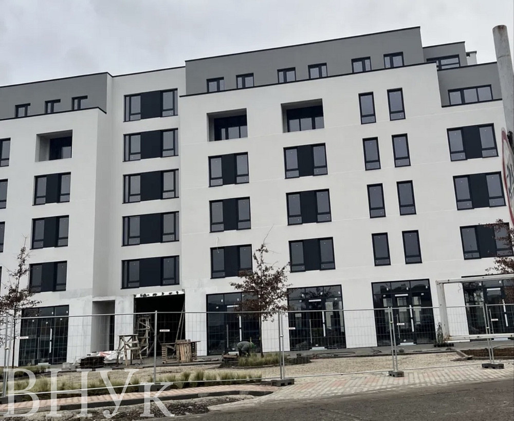 Продаж Квартира 1-кімнатна, 2/6 поверх на Волошина Ужгород - фото 1