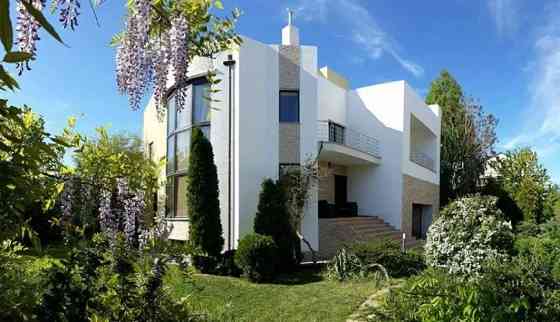 Оренда Будинок на Неделина ул. Odessa