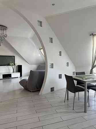 Продаж Квартира 3-кімнатна, 20/20 поверх на Среднефонтанская  улица, 19в Одесса