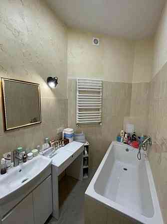 Продаж Квартира 1-кімнатна, 3/3 поверх на вул. Хмельницького Львов