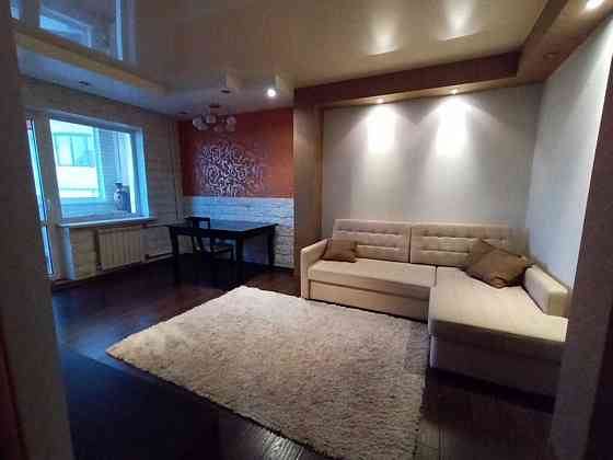 Оренда Квартира 2-кімнатна, 10/14 поверх на Прирічна, 37 Київ