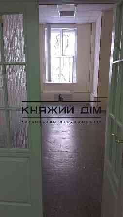 Оренда офісне приміщення на Ломоносова ул./Юлії Здановської поверх - 1/3 Київ