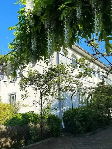 Продаж 2-поверховий   215 кв.м 5 кімн. на 2-й Зеленогайський провулок 7 Новоселиця - фото 1