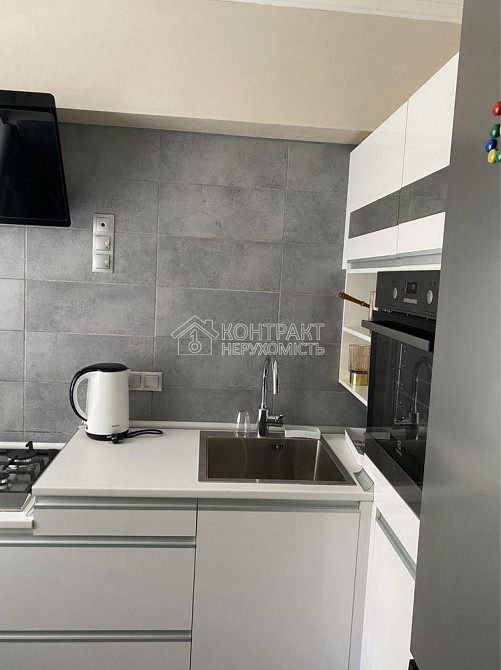 Продаж Квартира 2-кімнатна, 3/7 поверх на вул. Науки Харків - фото 2