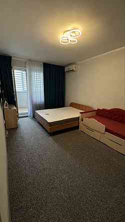 Оренда Квартира 1-кімнатна, 10/14 поверх на Петра Григоренка, 38а Київ