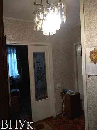 Продаж Квартира 4-кімнатна, 1/9 поверх на 15 квітня Ternopil'