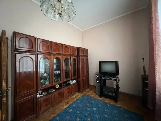 For sale 2-room Apartment 38 sq.m Національної Гвардії Ivano-Frankivs'k